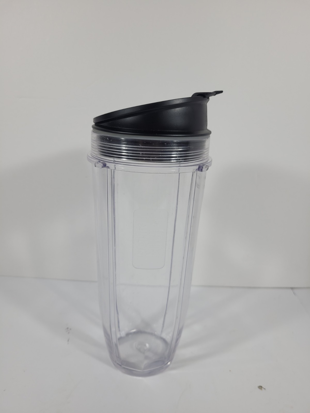 Genuine Nutri Ninja 32 oz Blender Cup Used With Sip Lid Ship