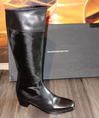 BALENCIAGA- elegante Stiefel - Leder + Fell - Gr. 40 - NP 1.065,--  
