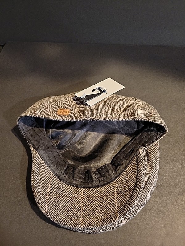 NWT Dockers Newsboy Cabbie Hat Size S/M Brown Herringbone