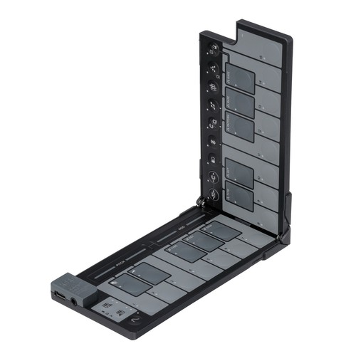 Korg nanoKEY Fold Foldable Smartphone-Size USB-C MIDI Keyboard, Black - Picture 3 of 6