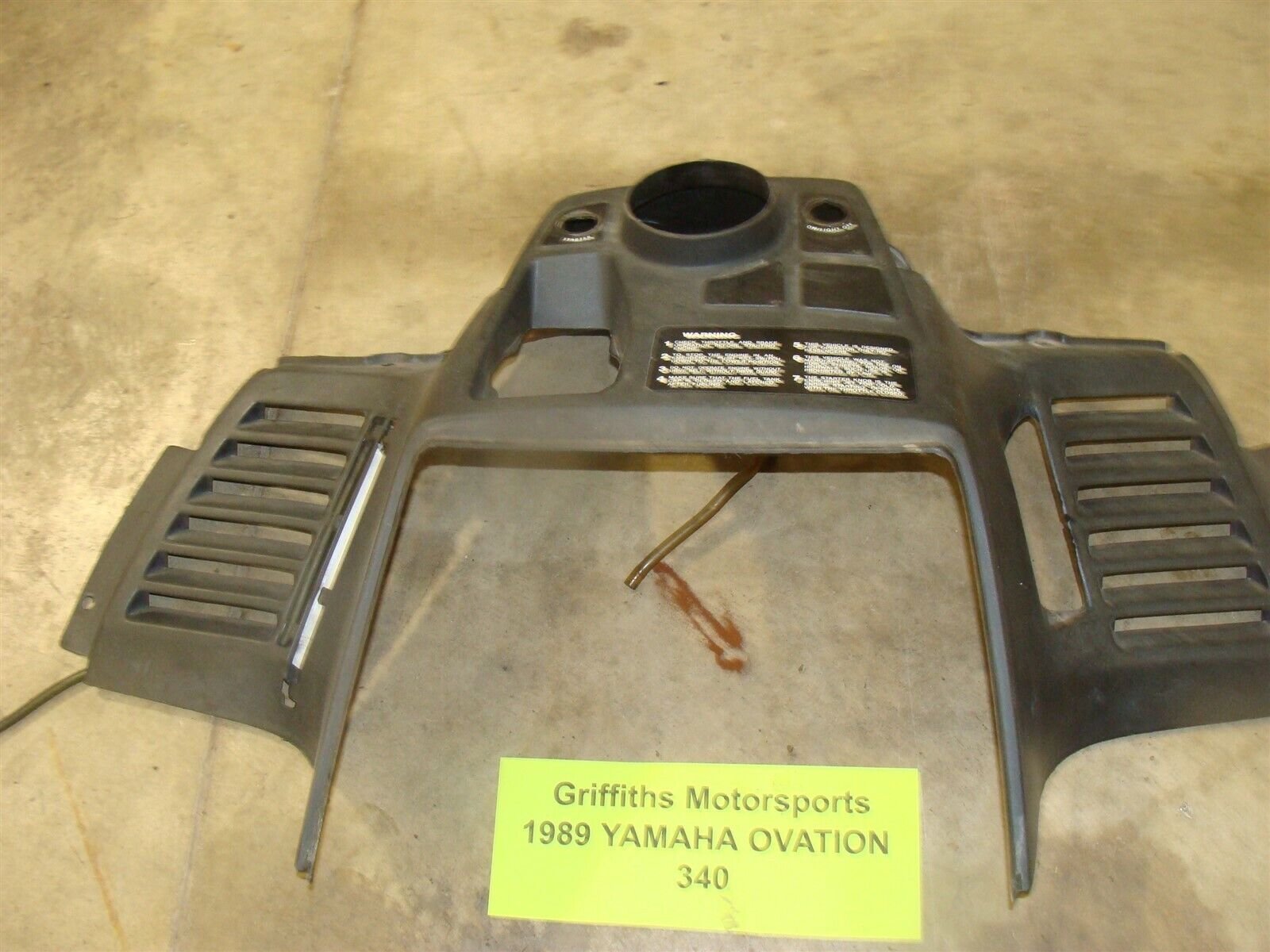 1989 YAMAHA OVATION 340 CS340 89-99 cowl cowling body plastic tank vent  cover