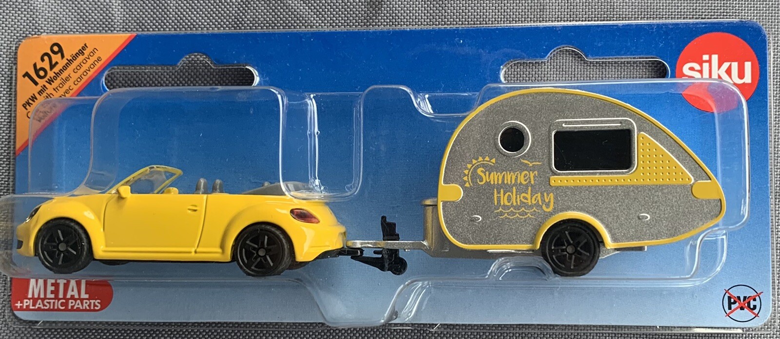 SIKU 1629 Miniature BEETLE & CARAVAN Total 15.5cm Long - Diecast & Plastic Parts