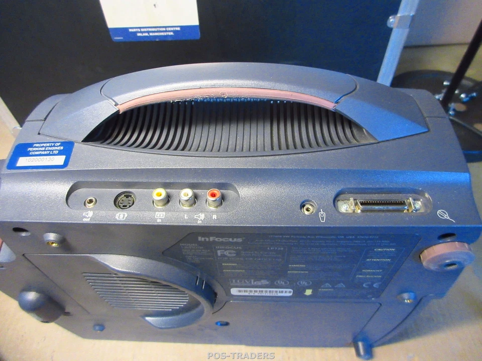 InFocus LITEPRO 720 Projector Beamer SVGA 450 LUMENS HDMI -No remote- 506 HOURS - Bild 3 von 4