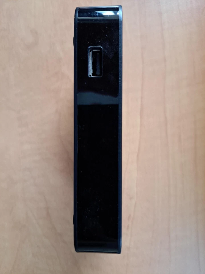 Infomir Mag-322 w1 with built-in WiFi - ( Used ) - Image 4 of 4