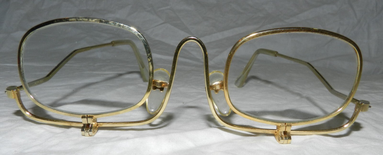 Vintage Reading Eyeglasses with FlipDown lenses + Ca… Gem