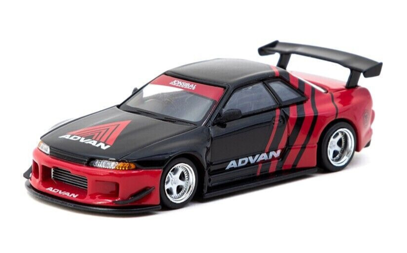 TARMAC　NISSAN SKYLINE GT-R R32 ADVAN Tarmac 1/64 NISSAN SKYLINE GTR R32 Wide Body Advan JCCS Die
