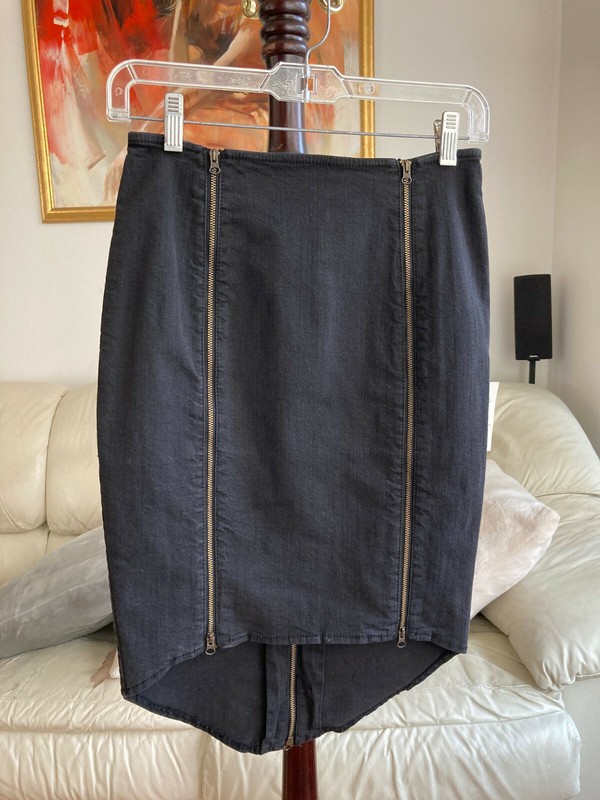 Geren Ford Black Denim, High-Low, Multi-Zippered Pencil Skirt – Sz Medium – New