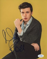 Nick Robinson Love, Simon Autographed Signed 8x10 Photo