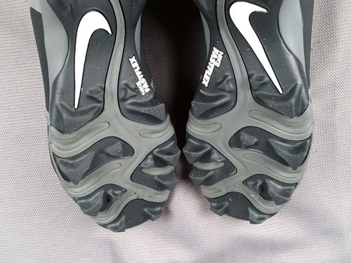 Nike Alpha Menace 3 Shark Football Cleats Men Shoe Size 10.5 W Wide CV0584-010 - Picture 21 of 22