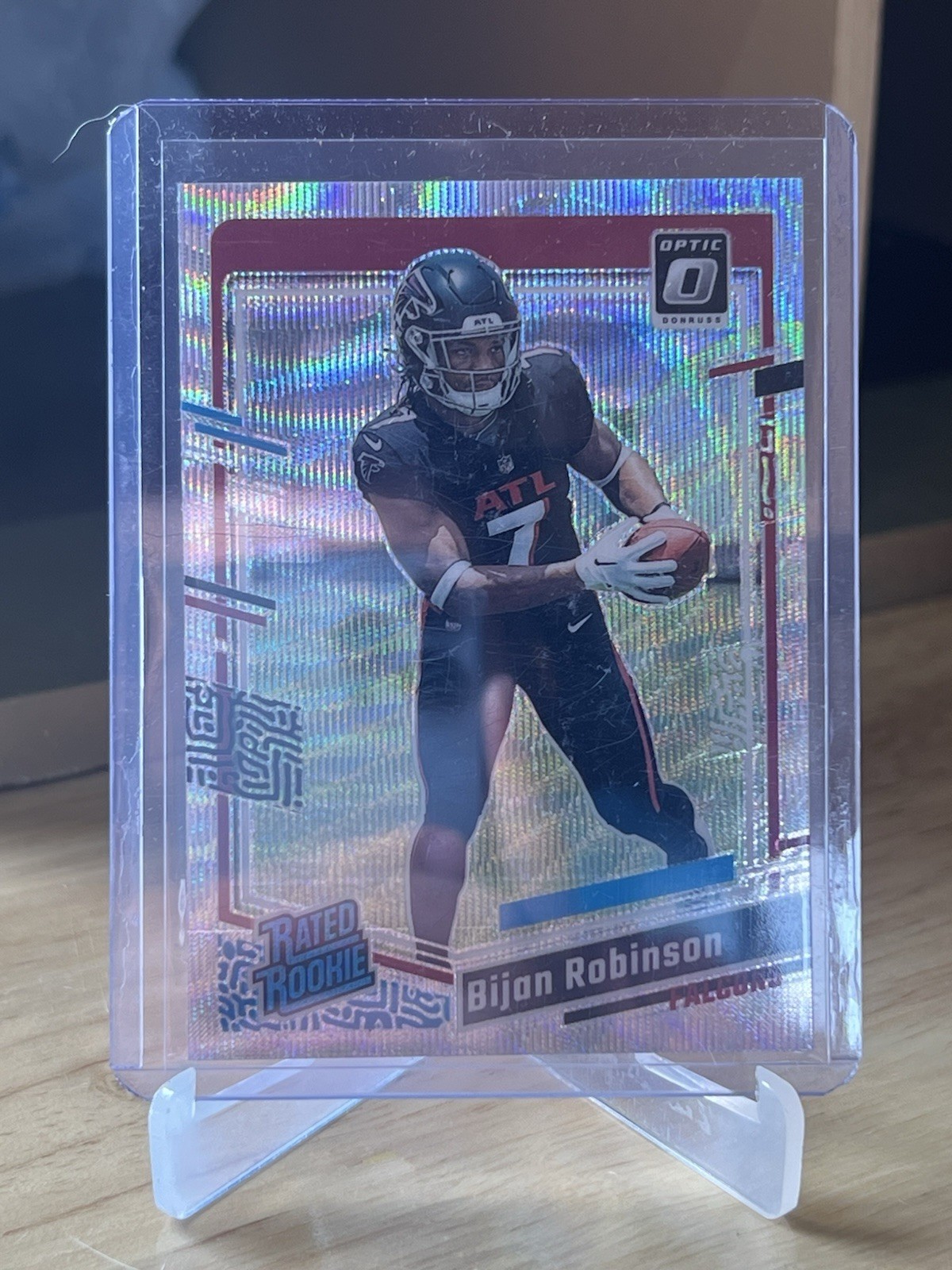 2023 Donruss Optic #206 Bijan Robinson Silver Wave /300 Premium Prizm