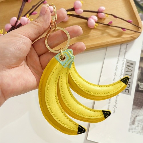 PU Banana Fruit Banana Keychain Simulation Fruit Key Ring Outdoor - Picture 5 of 12