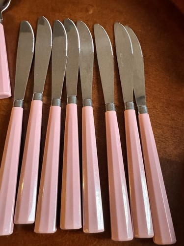 Stainless Flatware Pink Mauve Plastic Octagon Handles 24 Pc Set Taiwan MCM VTG - Picture 4 of 8