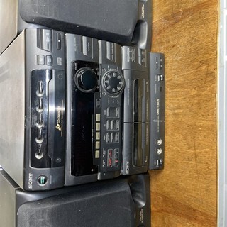 Sony Compact Disc Deck Receiver HCD H605 With 2 Sony Speakers SS H605
