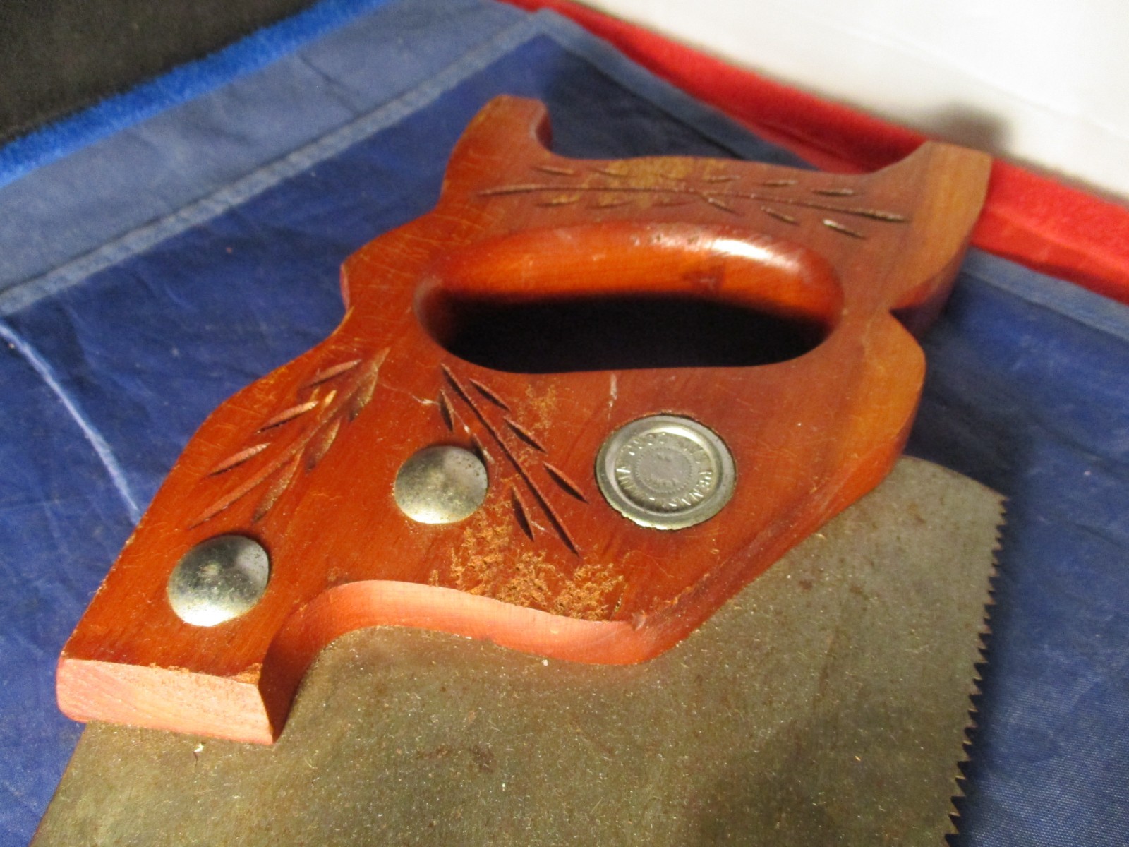 VINTAGE PENNSYLVANIA PENN STATE ETCHED HAND WOOD SAW 10 TPI CARPENTER TOOL