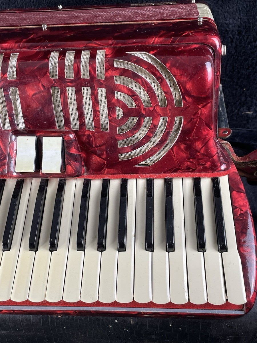 Magrini Accordion Red Castelfidardo Italy - 41 Key / 120 Bass