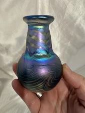 Robert Eickholt 3.5”Aurene Iridescent Bed Vase Starry Night Motif 1999