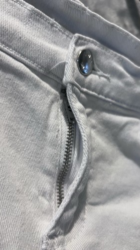 Pantalones Cortos Venus Para Mujer Elastizados Sexy Corte Talla 8 Deshilachados Cortes Blancos - Imagen 2 de 4