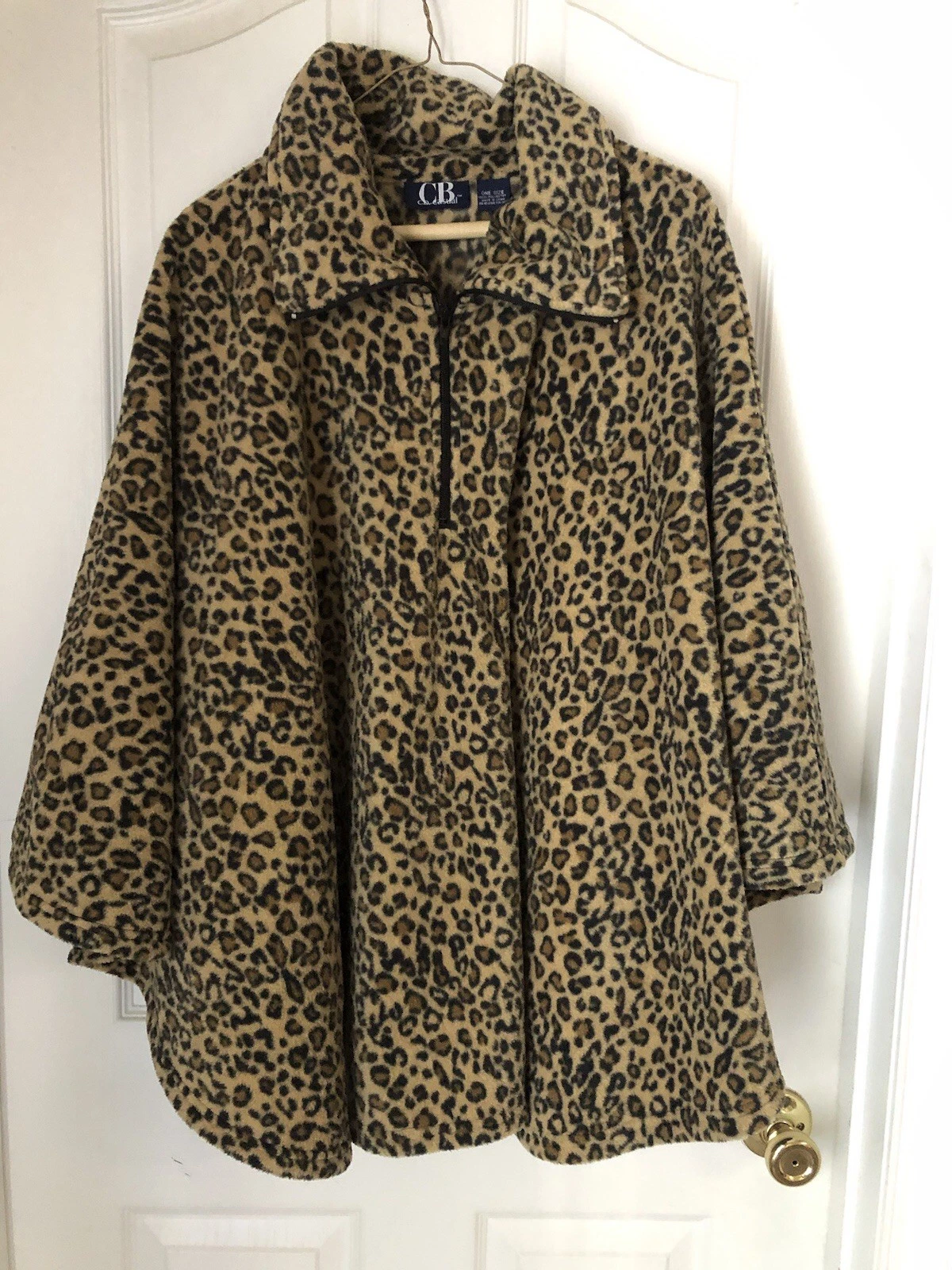 CB Casual Leopard Print Fleece Cape Poncho Wrap Coat Zipper Women’s One Size