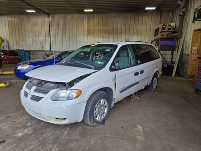 Used Fuel Tank fits: 2006 Dodge Caravan w/60/40 third row split fold in-floor se