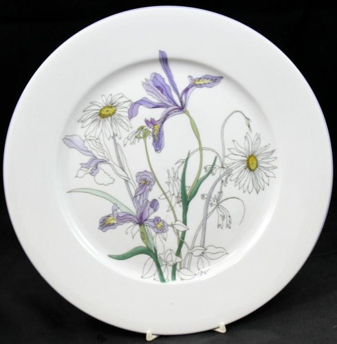 Block Hillside Dinner Plate with Floral Motif Daisies and Irises
