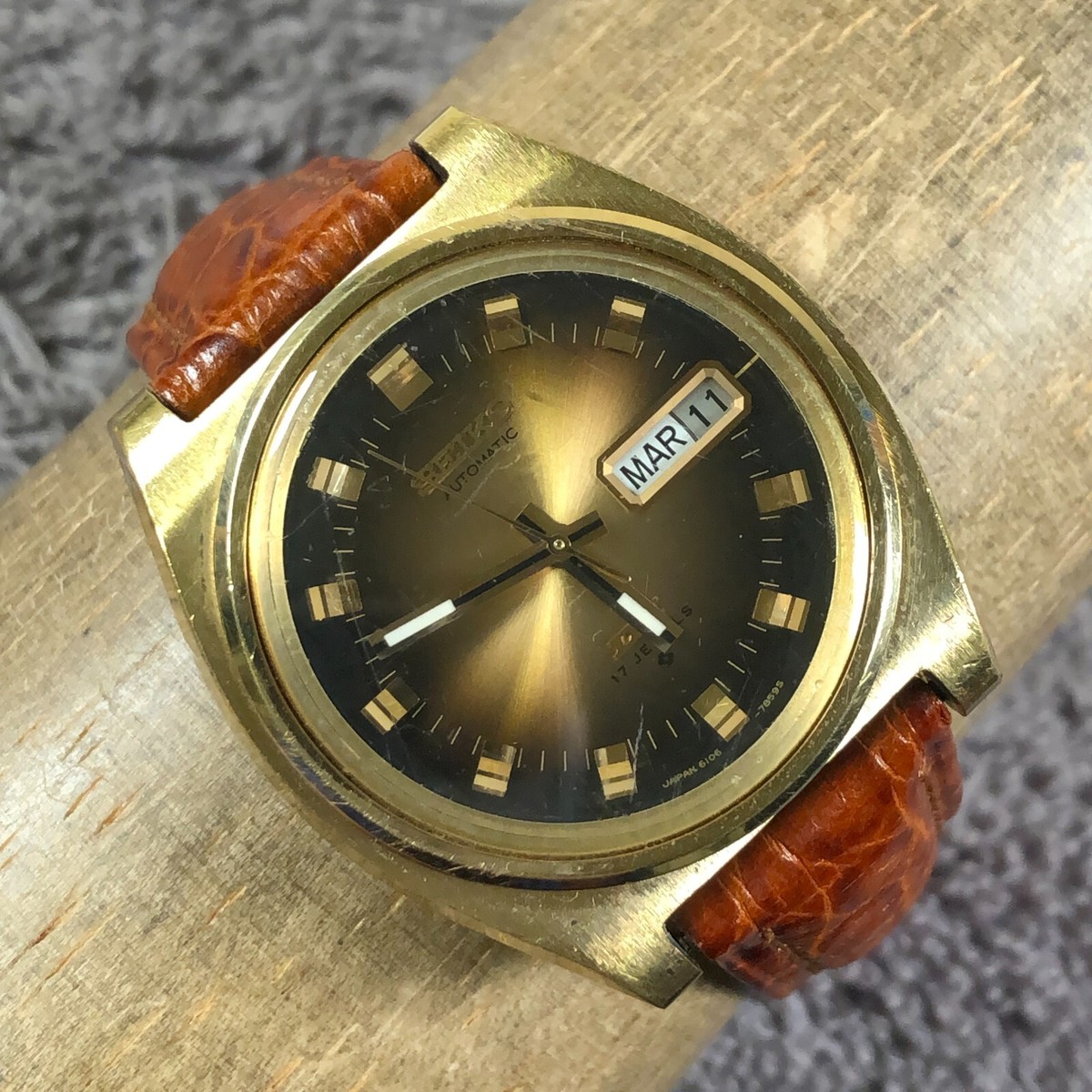 Vtg Seiko Men 6106-7619 Tiger Eye Dial Day Date Leather Automatic