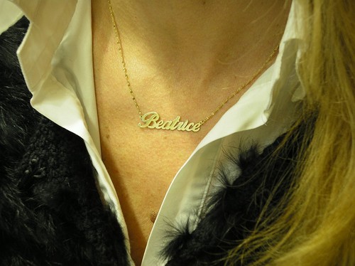 Collana con nome in Oro Giallo o Bianco 18 carati REALIZZIAMO TUTTI I NOMI - Foto 3 di 13