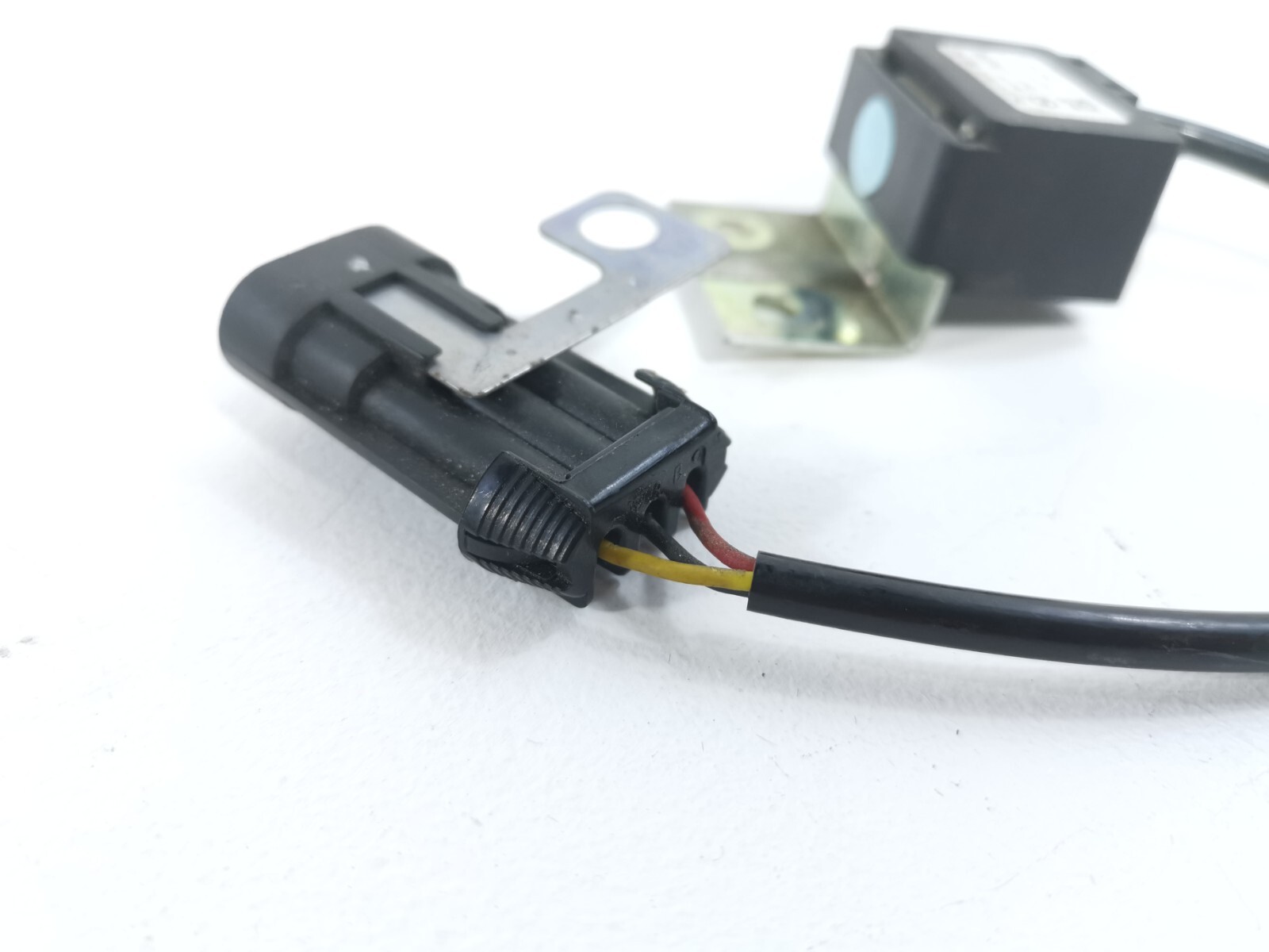 03-19 Maserati GranTurismo M145 VERTICAL ACCELERATION MODULE SENSOR 279399 OEM