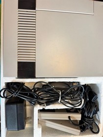 Nintendo NES Control Deck Console W/ Box 2 Controllers & Cables - Recapped WORKS