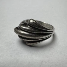 Cellini Shell Pattern Sterling Silver .925 Art Deco Modernist Ring Size 5.75 Vtg