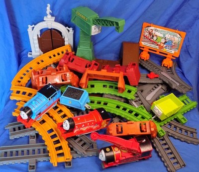 Thomas the Train Mixed Lot w/ 3 Locomotives Cranky Trackmaster Snap Track & Y's