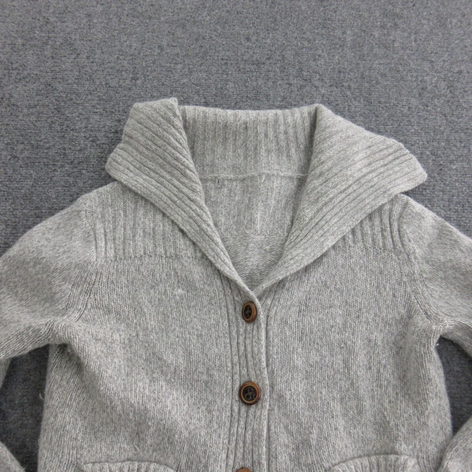 Cardigã suéter feminino gola xale malha pequeno cinza lã angorá botão coelho - Imagem 2 de 4