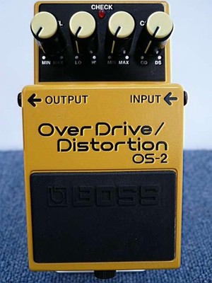 Boss Distortion System Effektpedal OS-2 gebraucht