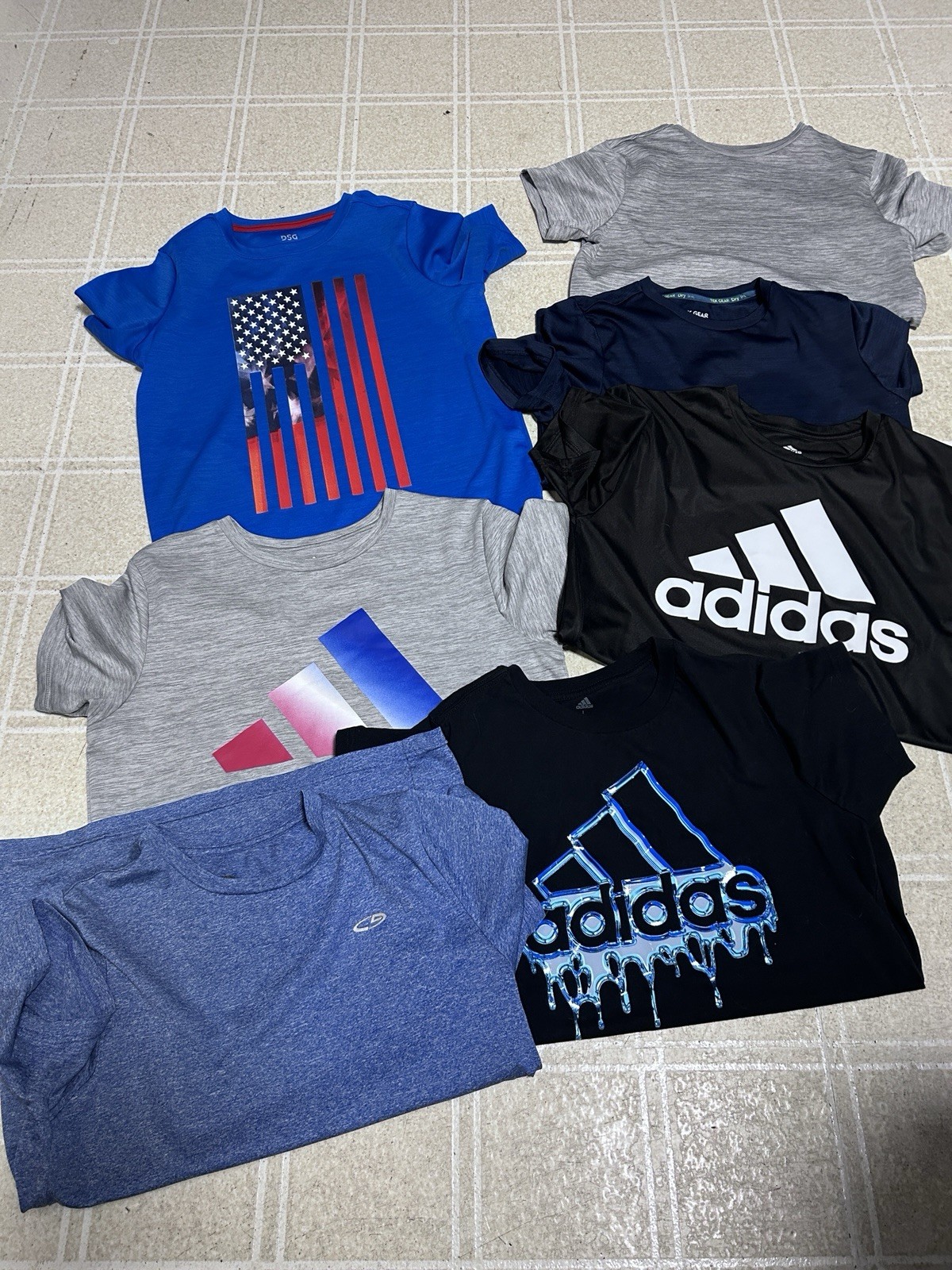 (7) Lot of Youth Boys Spring Summer Athletic Tops Size L Nice ! Excellent!