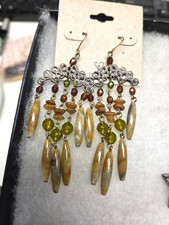Vtg nos gold tone chandelier mix color bead Earrings
