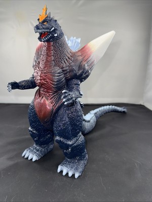 1995 BANDAI 9” SPACEGODZILLA MEMORIAL BOX WITH CARD Figure
