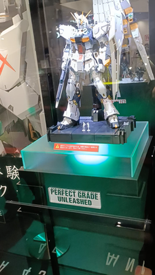 PG UNLEASHED 1/60 ν Gundam / PERFECT GRADE UNLEASHED | eBay