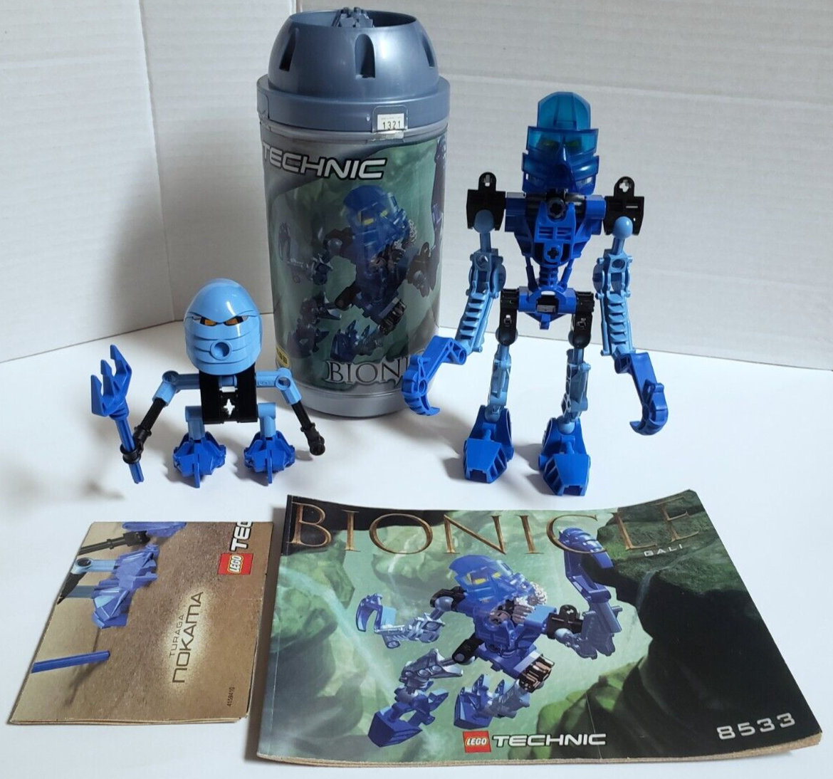 Lego Bionicle 8533 Toa Gali + 8543 Turaga Nokama COMPLETE w