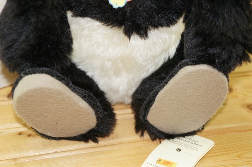 Steiff Bear #408311 Panda Bear 1938 Replica - Picture 4 of 6