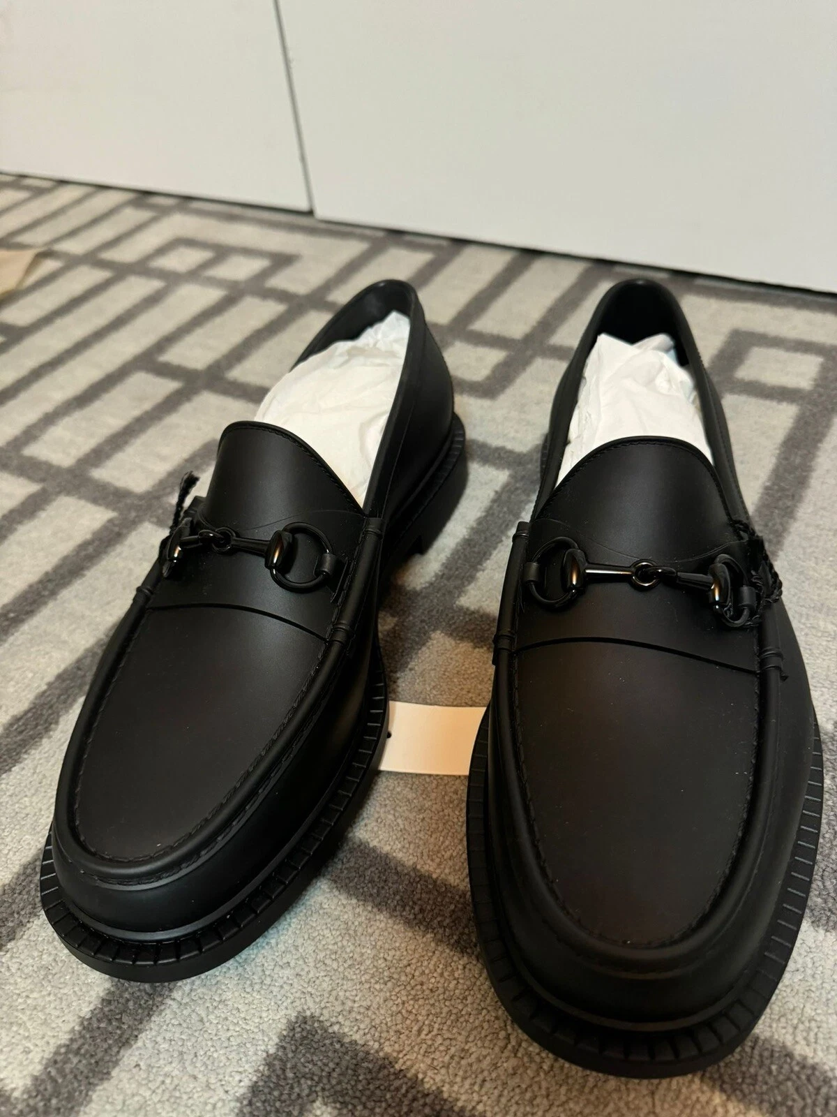 Mocassins Gucci noirs émaillés Horsebit caoutchouc Gucci 11 US 11,5 neufs avec boîte