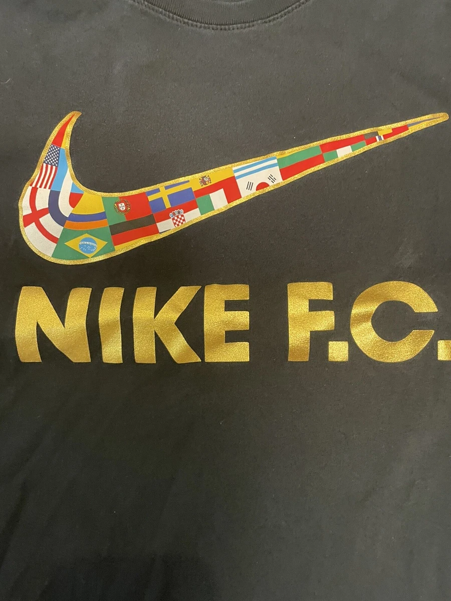 Nike F.C. Soccer Futbol Flags 1994 Swoosh Graphic TShirt Men's Large |