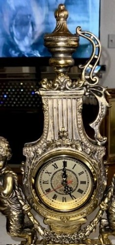 Design Toscano Grande Chateau Beaumont Clock Table Mantle Resin, Ornate *READ* - Picture 10 of 14