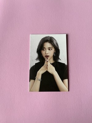 Fotokarte Itzy Ryujin Cheshire