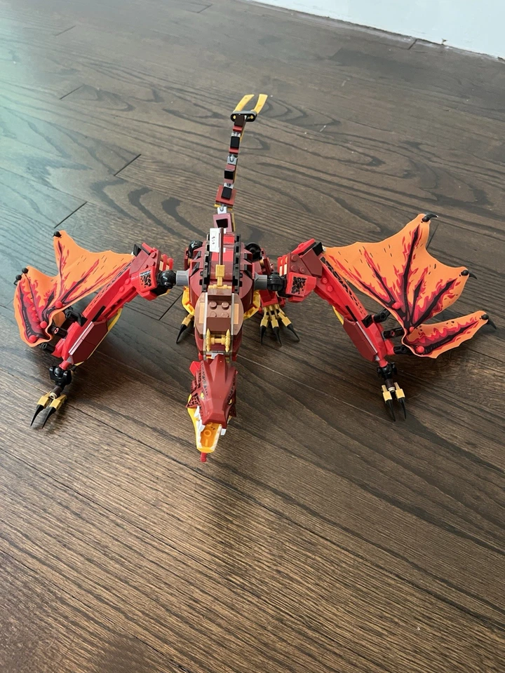 LEGO NINJAGO Legacy Fire Dragon Attack 71753 Foto 4 de 4