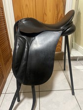 GFS dressage saddle M 17” Black