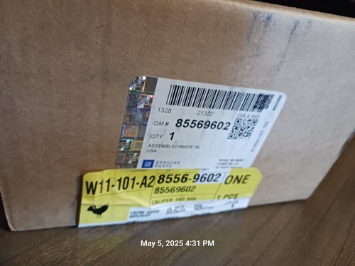 New GM 85569602 Left / Right USA Made Front Brake Caliper Fits Many 2005-2020 - Picture 4 of 4