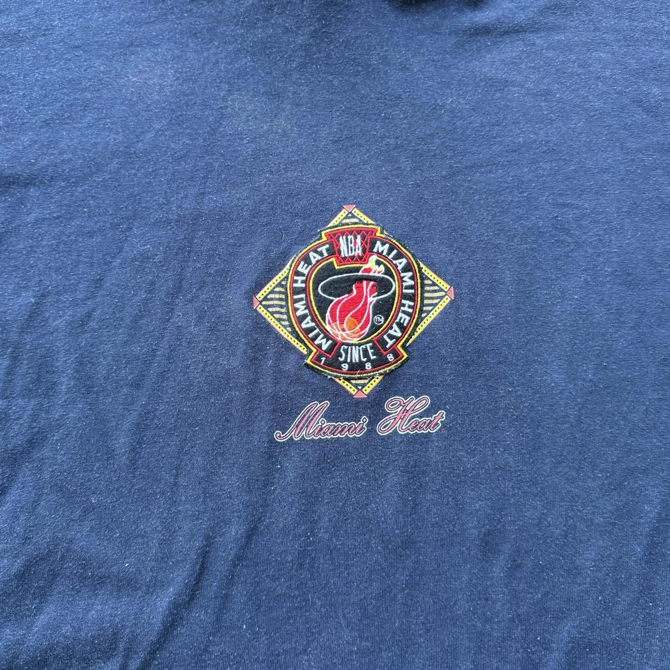 Sudadera con capucha vintage de baloncesto de la NBA Nuez moscada Miami Heat años 90 XL Foto 4 de 4