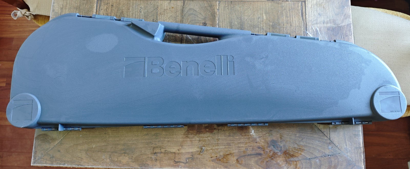 Custodia originale Benelli in plastica rigida per fucile Modello M2