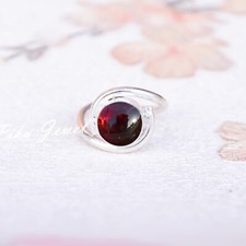Mozambique Garnet Gemstone 925 Sterling Silver Bohemian Ring One Person Gift
