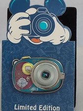 Disney Vacation Club Member DVC OLAF SNOWMAN FROZEN CAMERA 2015 LE 2500 Pin