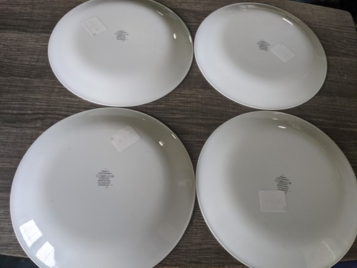 CORELLE SPOT ON LUNCH PLATES 8.5 INCH x4 NEW FREE USA SHIP MUST READ DESCRIPTION - Picture 3 of 4